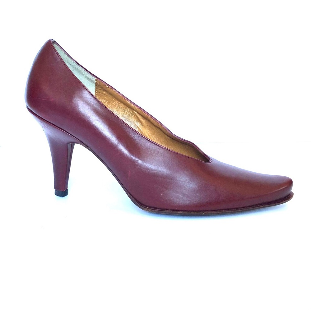 NEW BCBG V-Neck Heels